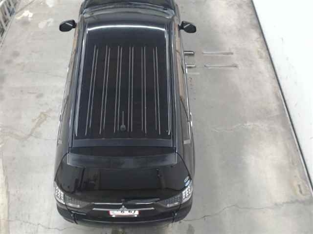MITSUBISHI OUTLANDER 2010