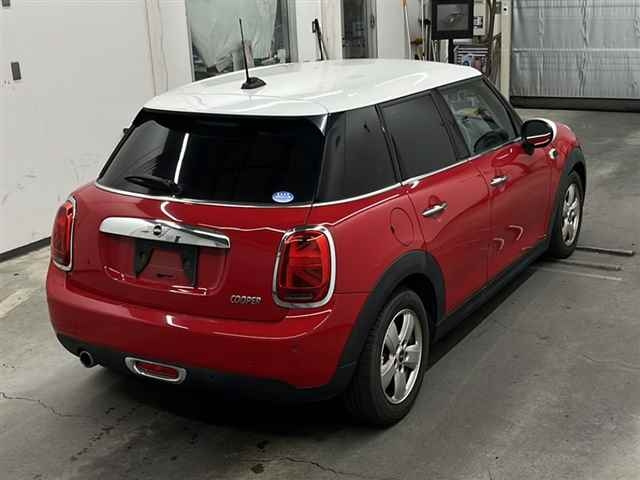 BMW MINI 2020