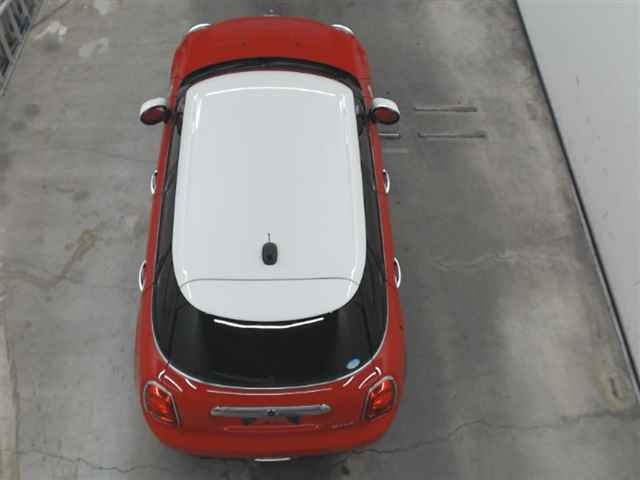 BMW MINI 2020