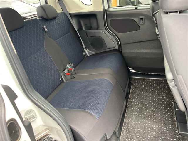 NISSAN ROOX 2020