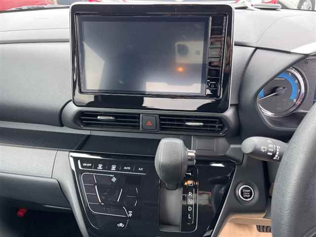 NISSAN ROOX 2024