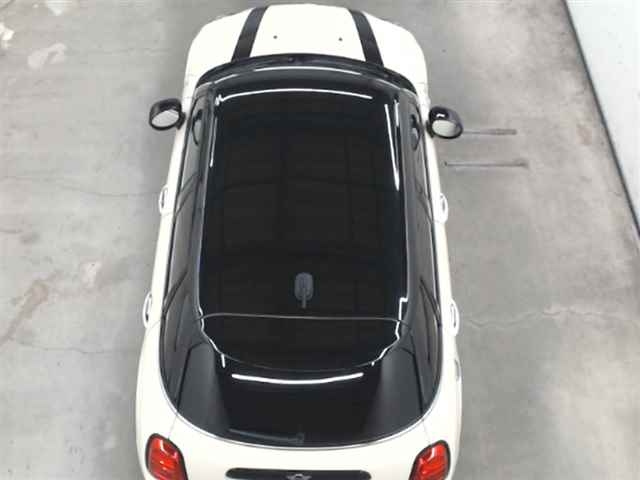 BMW MINI 2021