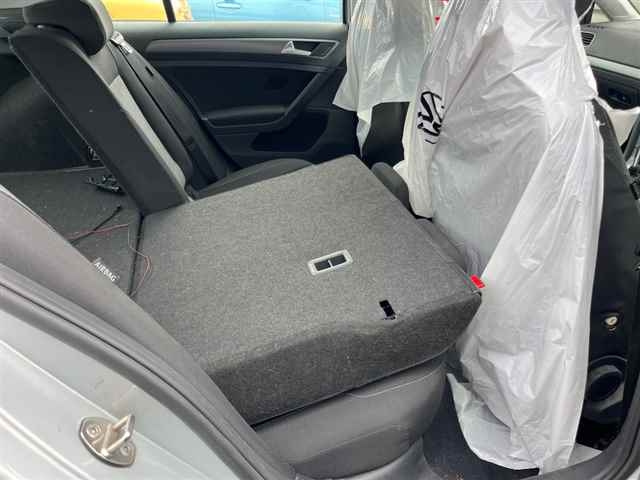 VOLKSWAGEN GOLF 2013