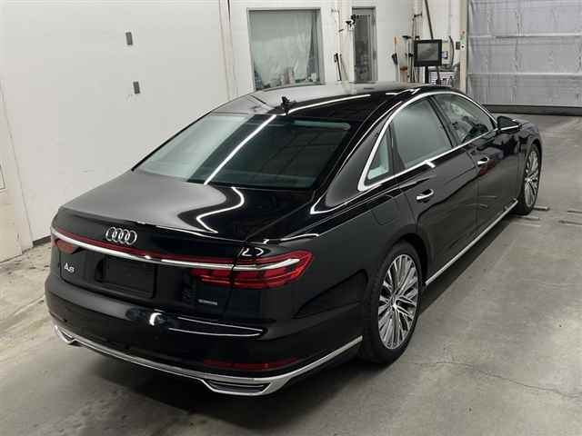 AUDI A8 2018