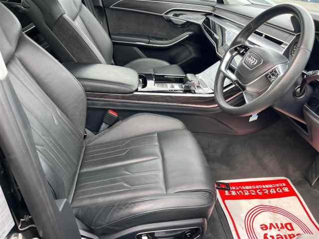 AUDI A8 2018