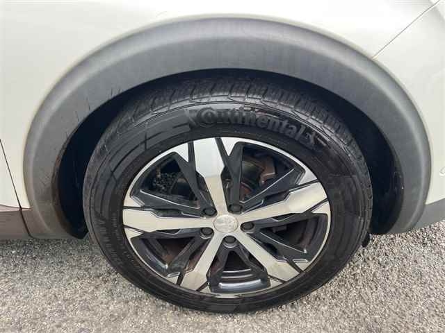 PEUGEOT 3008 2018