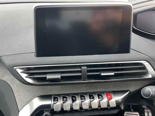 PEUGEOT 5008 2020