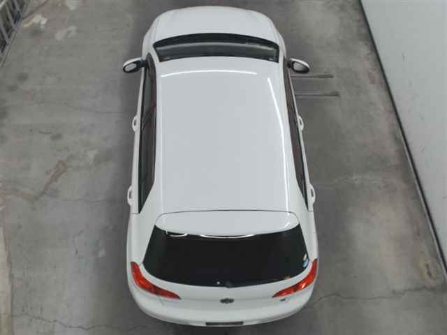 VOLKSWAGEN GOLF 2010