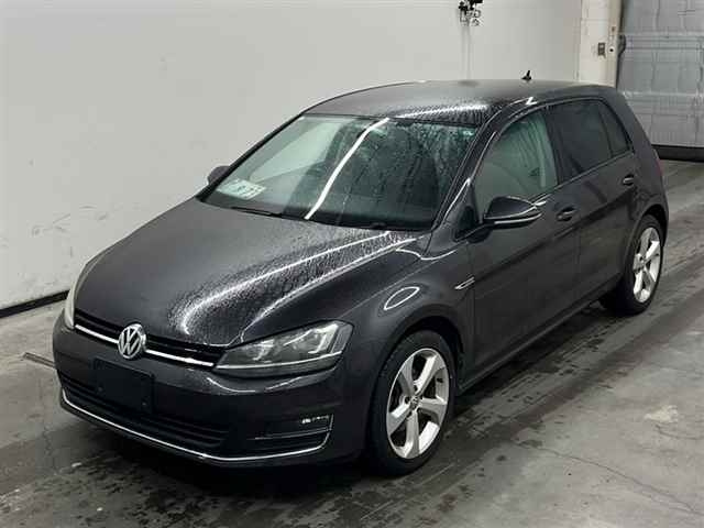VOLKSWAGEN GOLF 2015