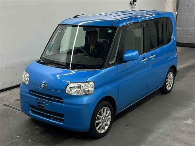 DAIHATSU TANTO 2012