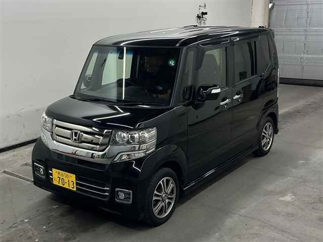 HONDA N BOX 2017