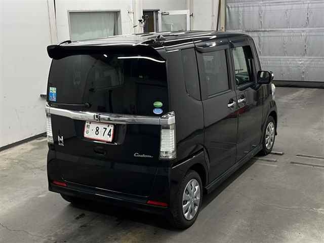 HONDA N BOX 2015