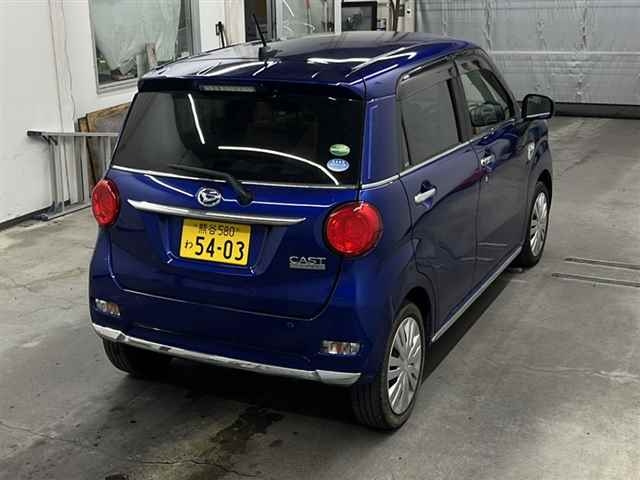 DAIHATSU CAST 2017