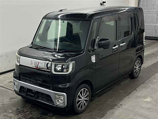 DAIHATSU WAKE 2015
