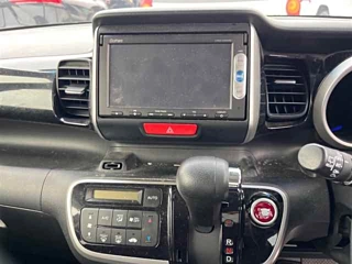 HONDA N BOX 2015
