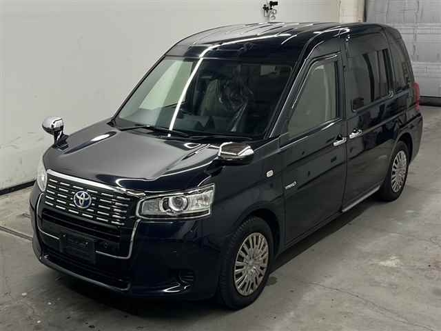 TOYOTA JPN TAXI 2017