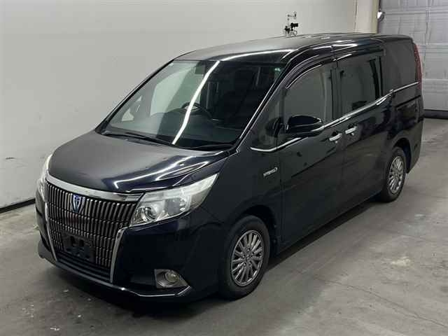 TOYOTA ESQUIRE 2015