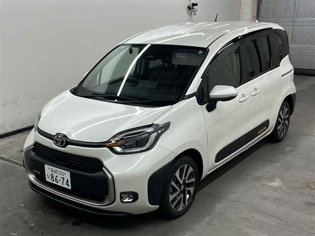 TOYOTA SIENTA 2022