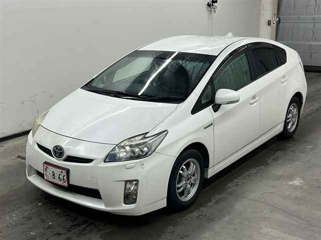 TOYOTA PRIUS 2010