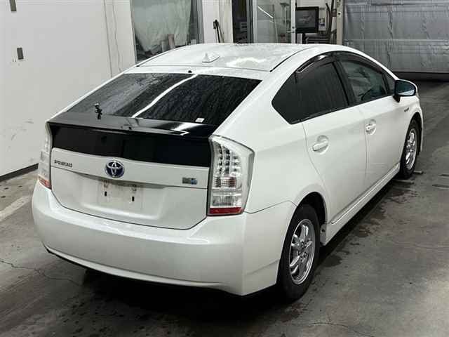 TOYOTA PRIUS 2010