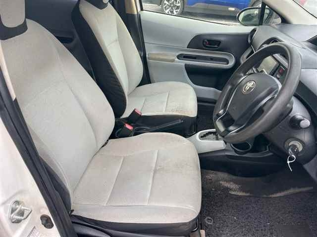 TOYOTA AQUA 2014