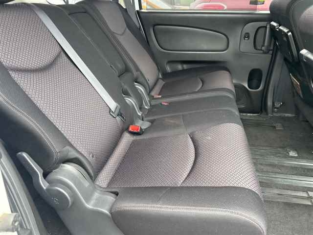 NISSAN SERENA 2013
