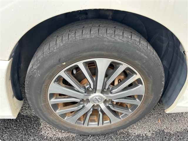 NISSAN SERENA 2014