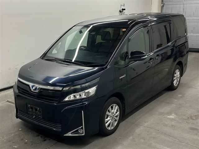 TOYOTA VOXY 2019