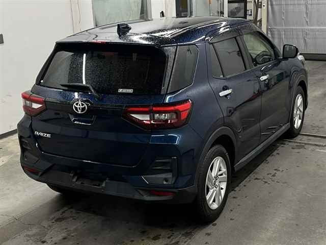 TOYOTA RAIZE 2020
