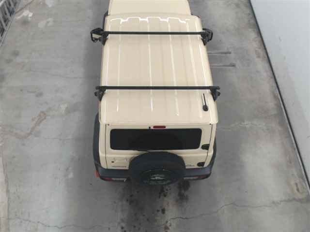 SUZUKI JIMNY SIERRA 2023