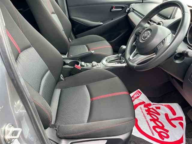 MAZDA DEMIO 2015