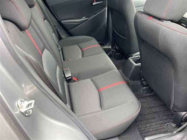 MAZDA DEMIO 2015