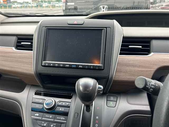 HONDA FREED 2022