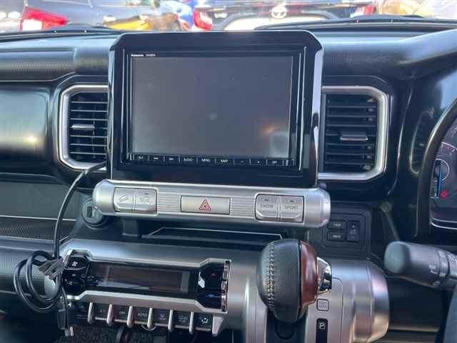 SUZUKI XBEE 2022