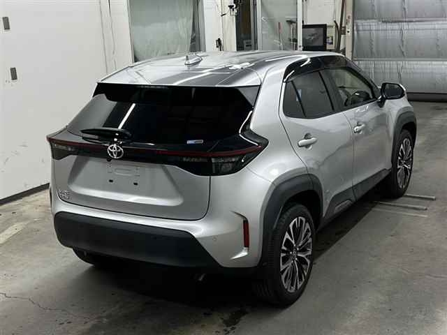 TOYOTA YARIS CROSS 2021