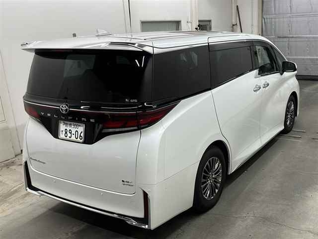 TOYOTA VELLFIRE 2024