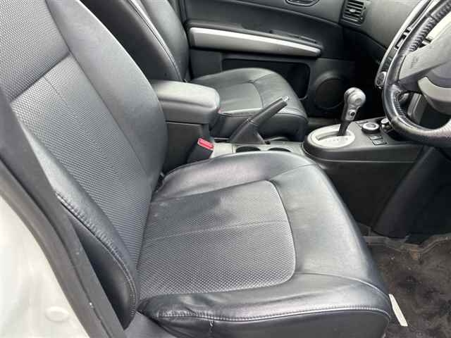 NISSAN X-TRAIL 2011