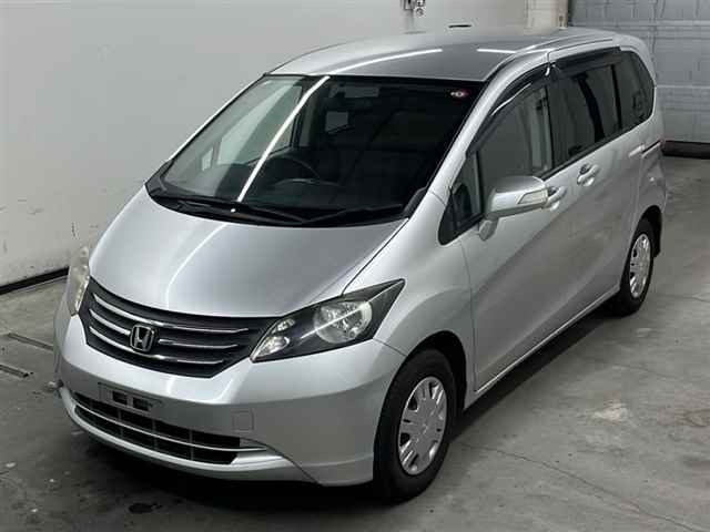 HONDA FREED 2008