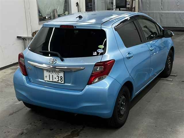 TOYOTA VITZ 2014