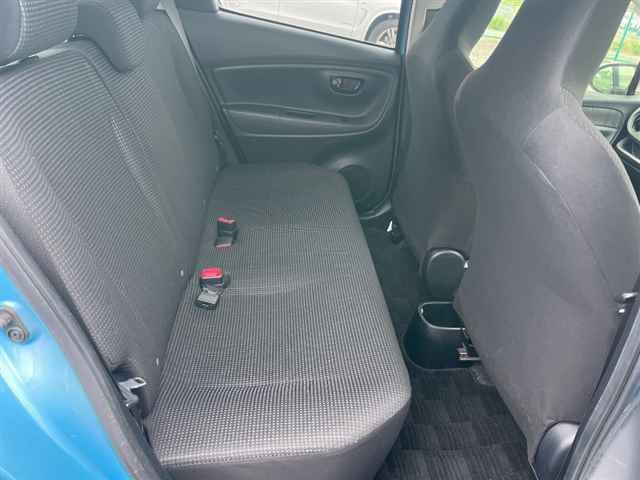TOYOTA VITZ 2014