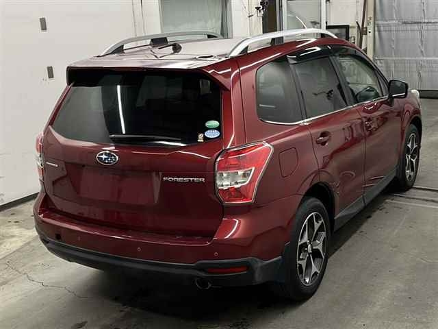 SUBARU FORESTER 2012
