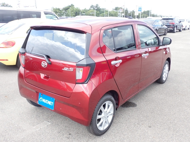 DAIHATSU MIRA E S 2025