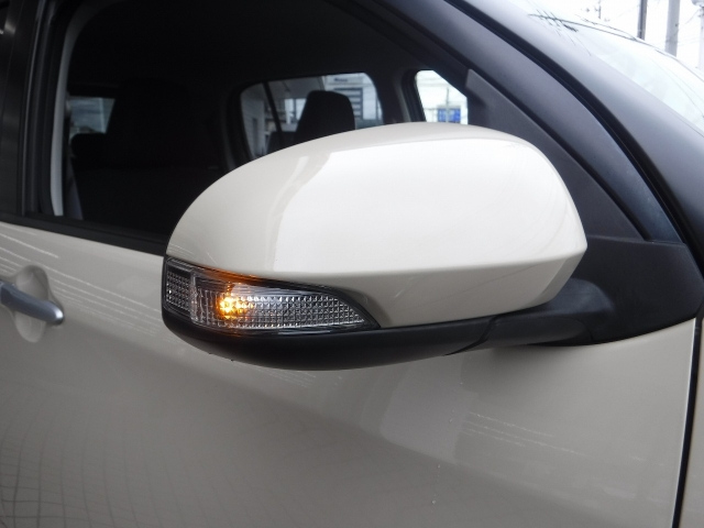TOYOTA PASSO 2016