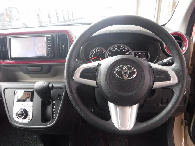 TOYOTA PASSO 2016