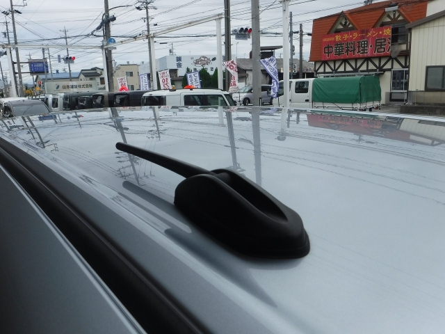 TOYOTA ROOMY 2022