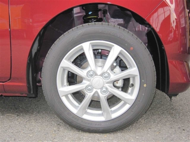 DAIHATSU MIRA E S 2025