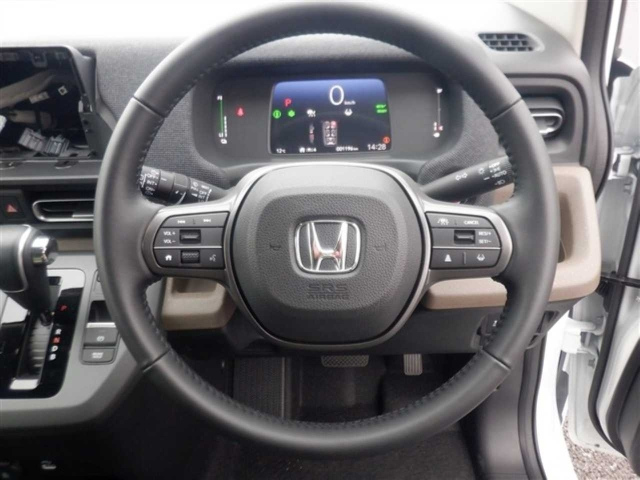 DAIHATSU ROCKY 2024