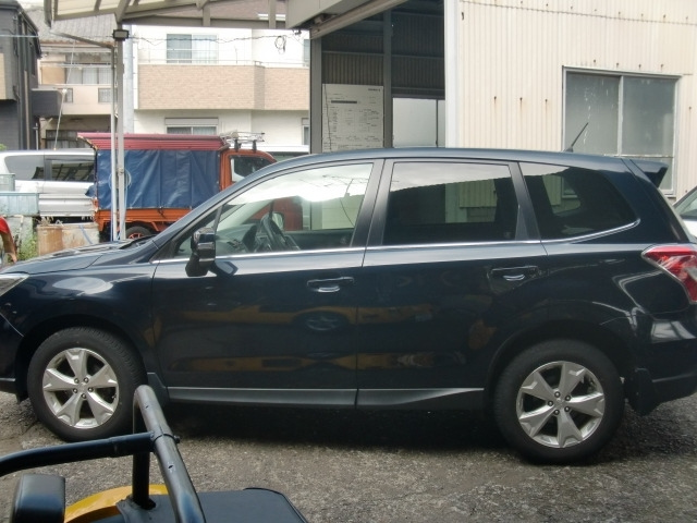 SUBARU FORESTER 2014