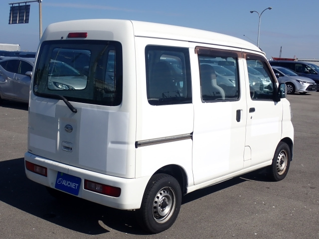 DAIHATSU HIJET VAN 2015