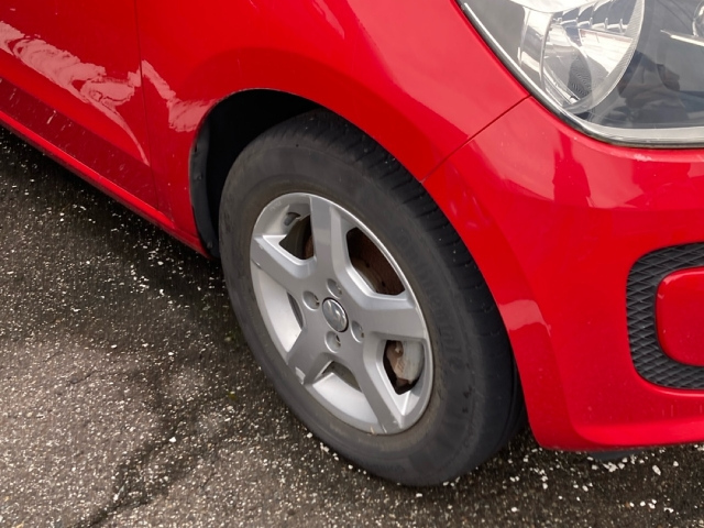 VOLKSWAGEN UP 2014